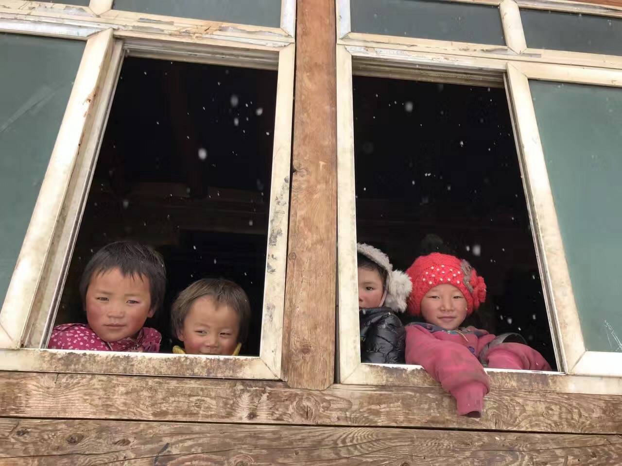 开云体育平台官方网站-开云体育(中国)公益回顾丨家国同欢月同圆 温暖满载甘孜州(图9)